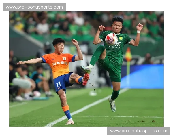 燃情巅峰对决:2014北京国安与山东鲁能,一段永不落幕的传奇